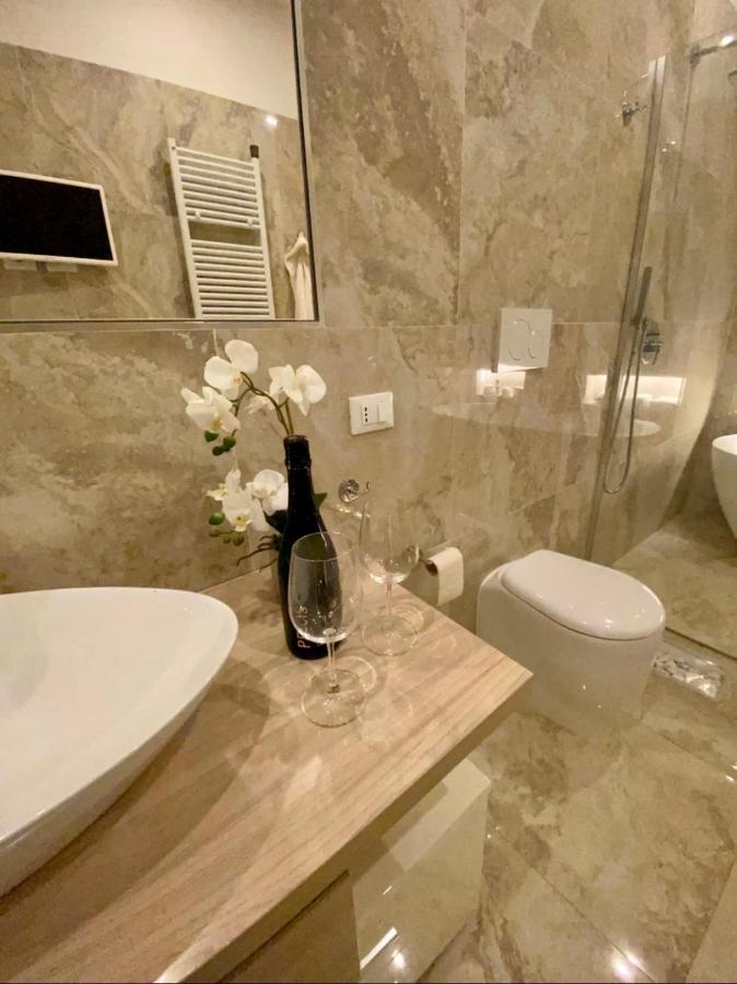 Luxury 3 Al Duomo Di Parma Daire Dış mekan fotoğraf