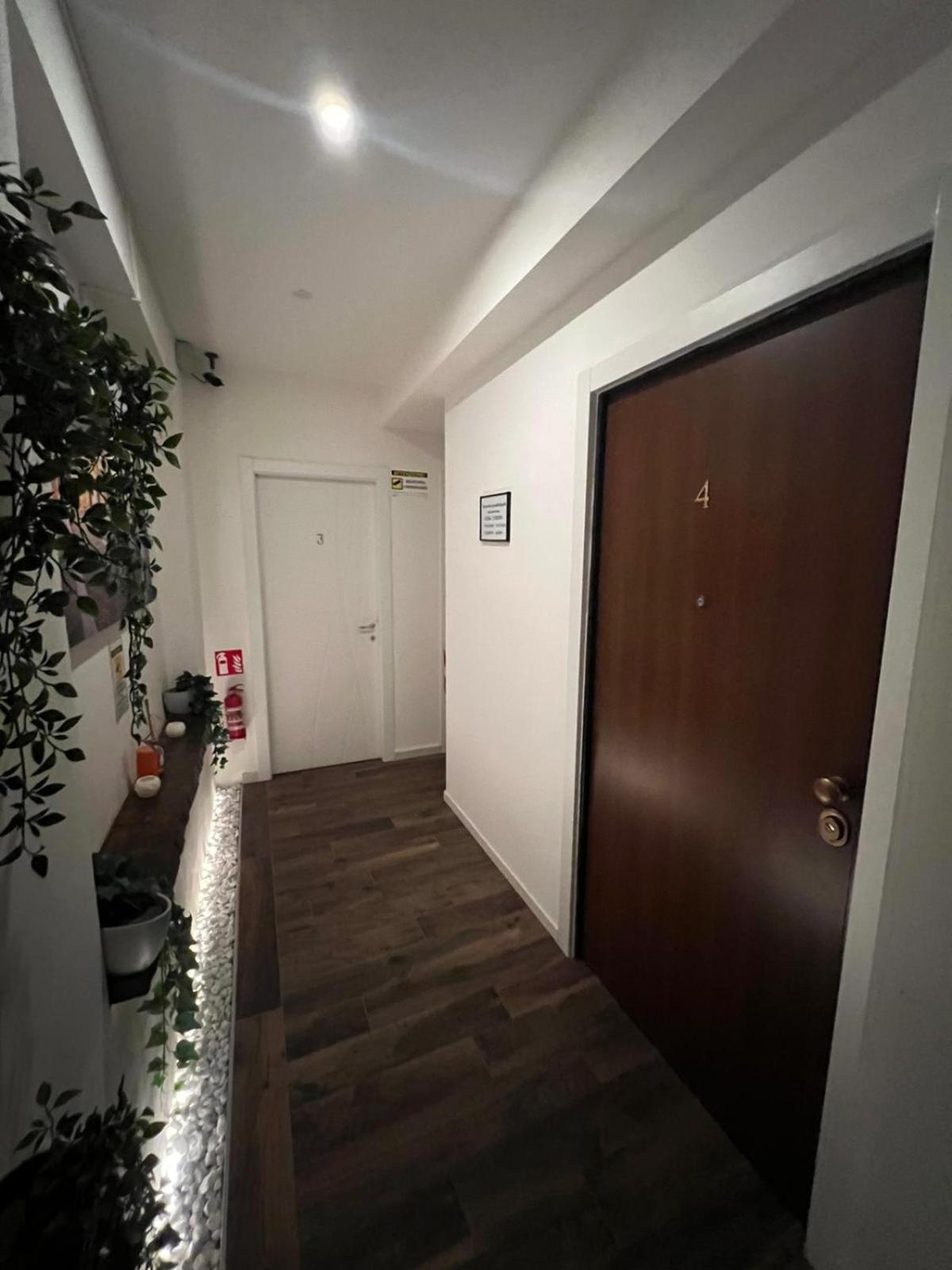 Luxury 3 Al Duomo Di Parma Daire Dış mekan fotoğraf